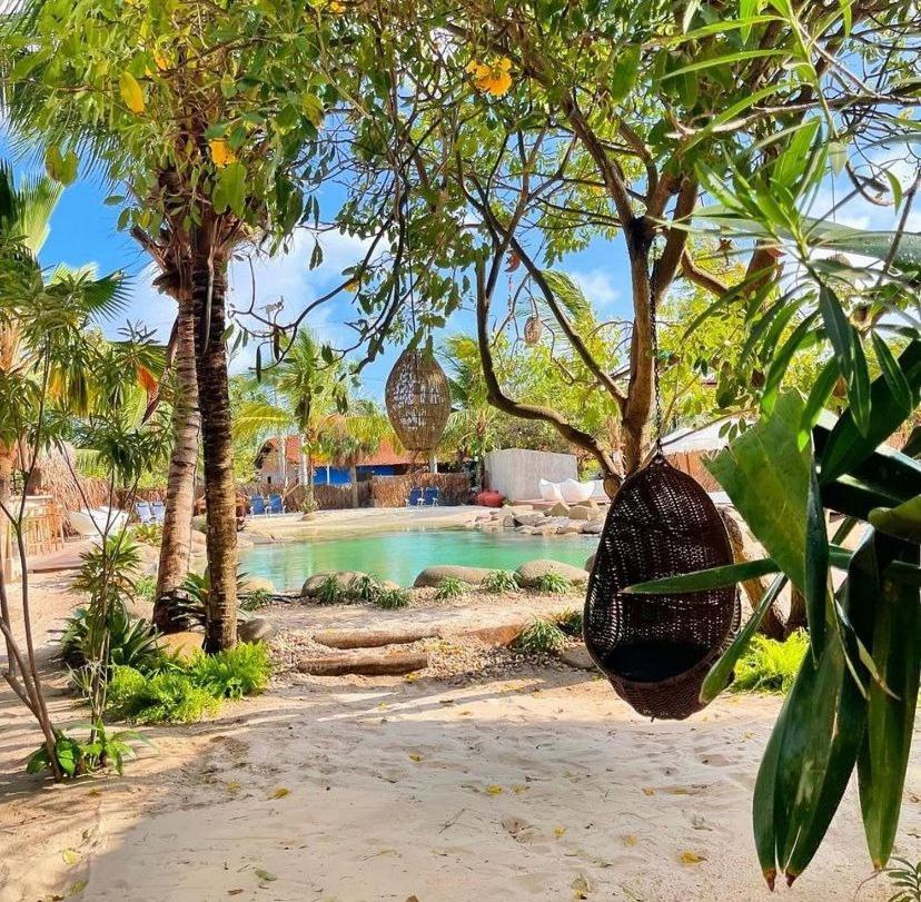 Villa Pantai Boutique Hotel Atins Kültér fotó