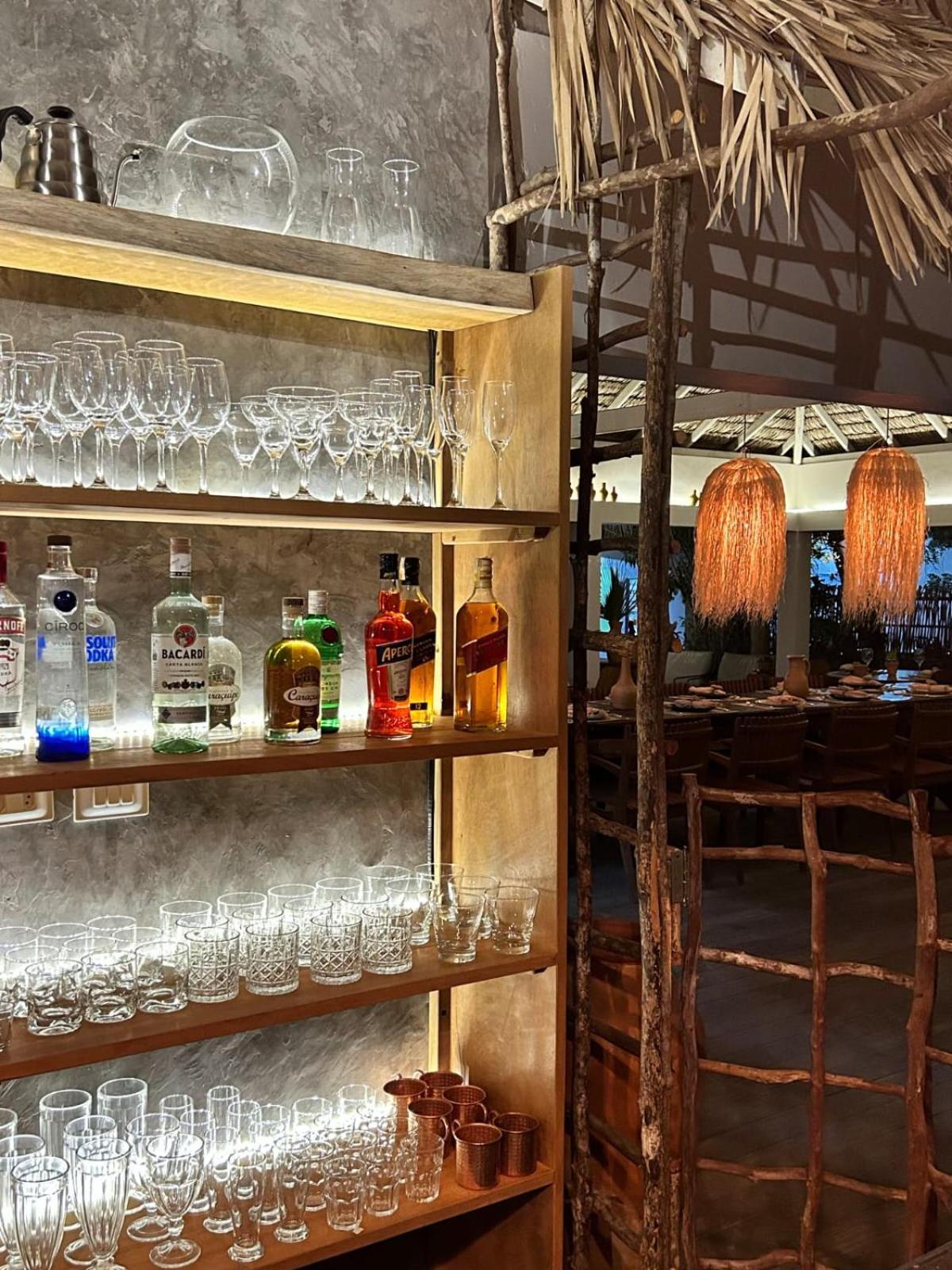 Villa Pantai Boutique Hotel Atins Kültér fotó